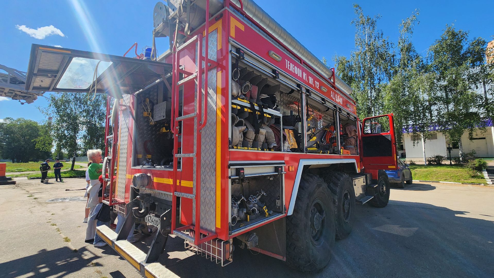 Пожарные, пожарная безопасность, пожарные автомобили, Лобня,