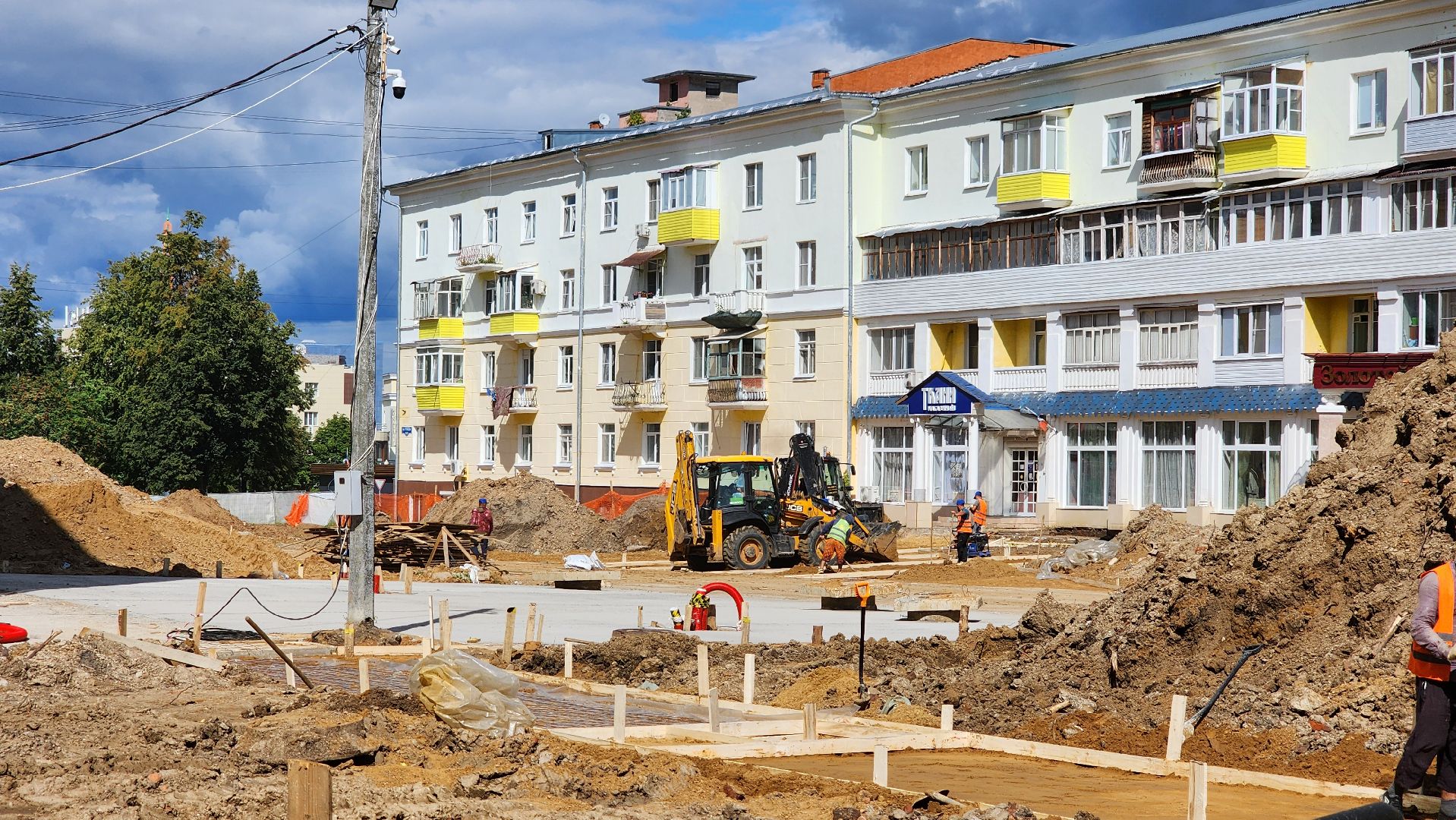 ступино, проспект победы, благоустройство, пешеходная зона, комфортная городская среда, тротуары, земляные работы,