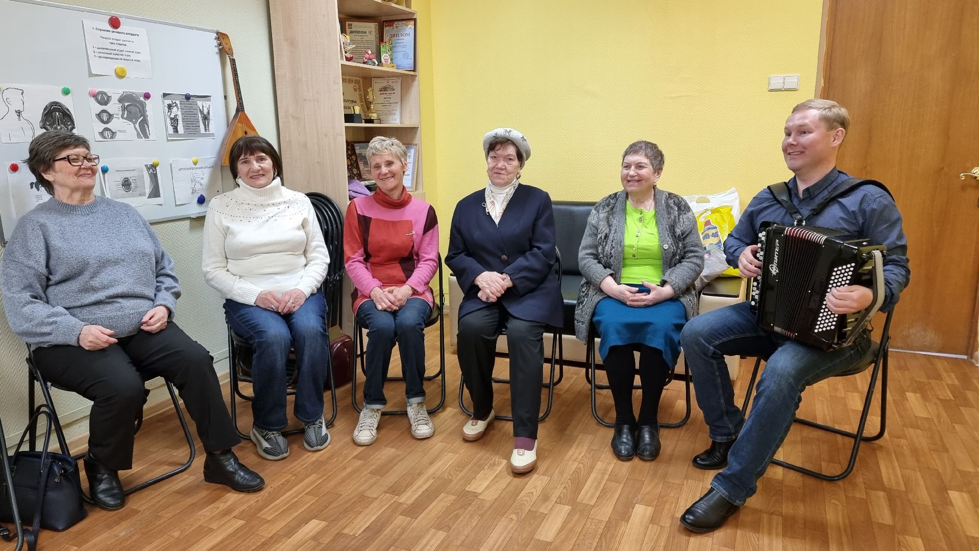 День Победы, хор, Дзержинский