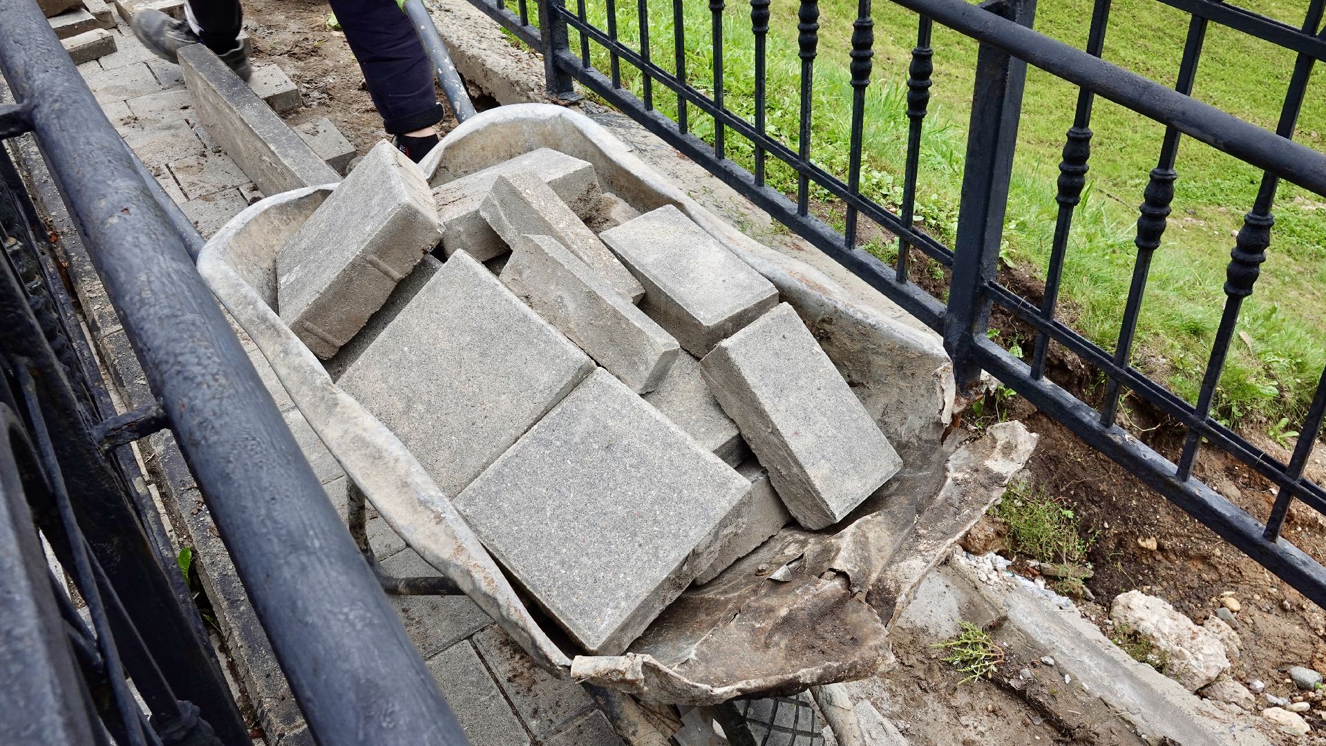 сергиев посад, сергиево-посадский городской округ, благоустройство, ремонт пешеходной дорожки,