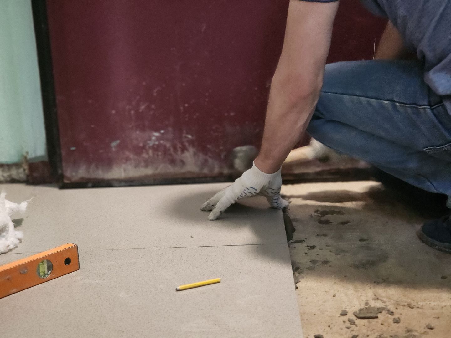 королёв, благоустройство ,  обновленный подъезд на улице Тихомировой,