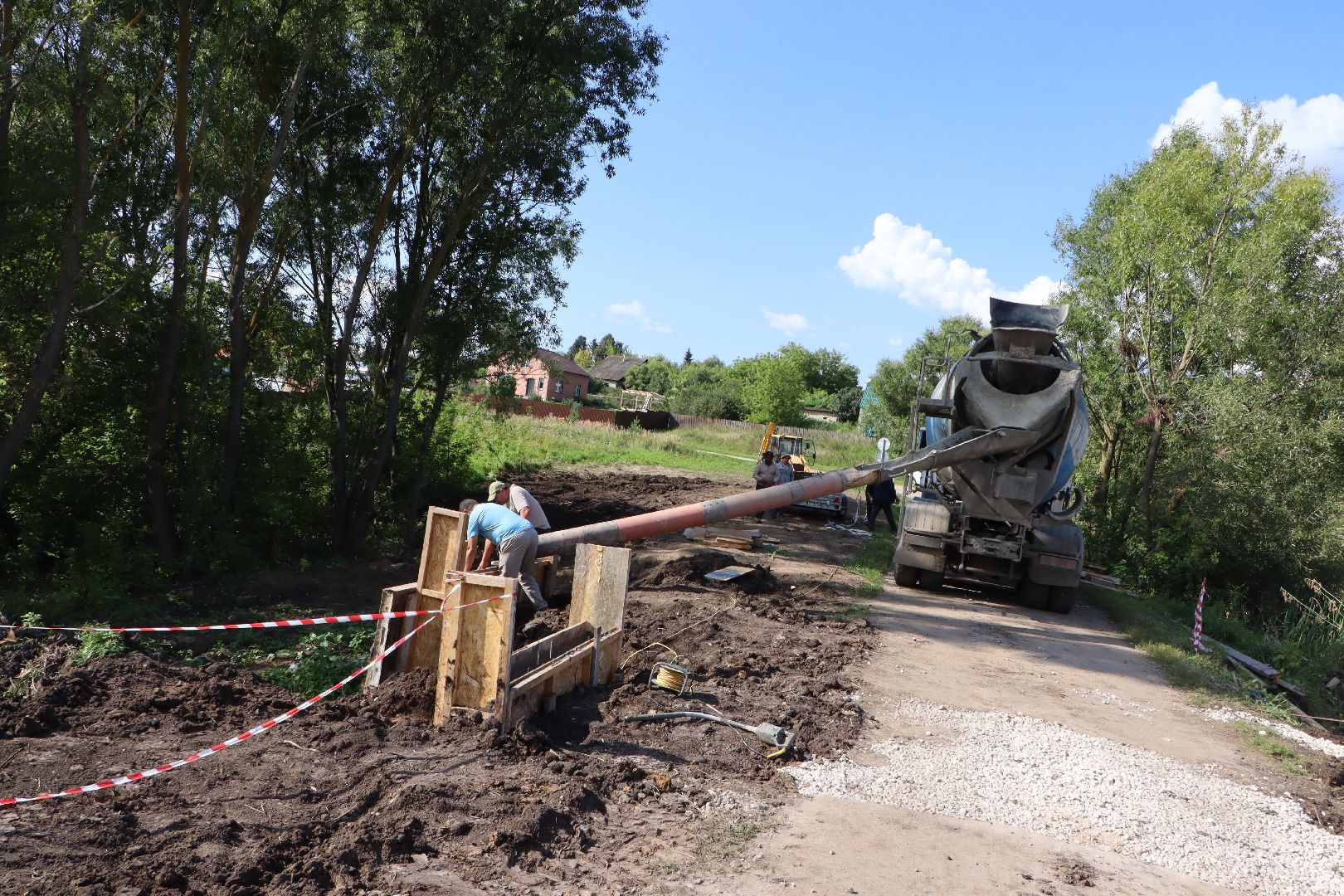 серебряные пруды, подхожее, ремонт плотины,