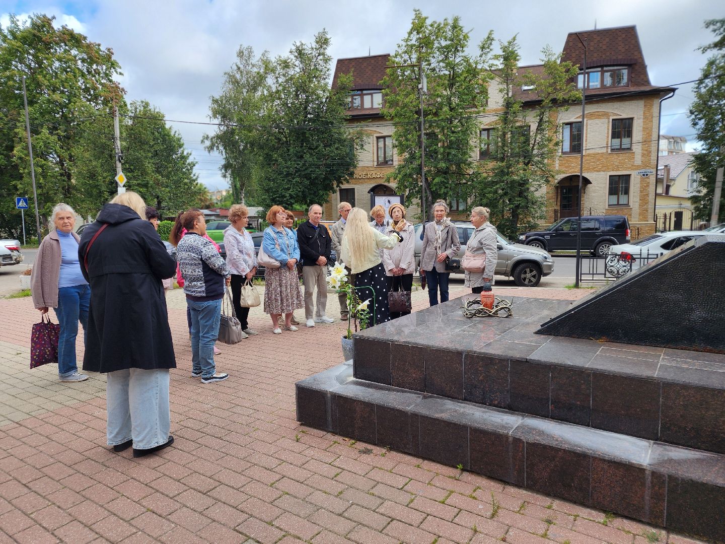 павел флоренский,йод, отец павел, архитектор кекушев, музей павла флоренского, фарфор флоренского, пластмасса флоренского, карболит, ученый, троице-сергиева лавра, мощи сергия радонежского, сергиев посад, сергиево-посадский городской округ, квд, красный крест,