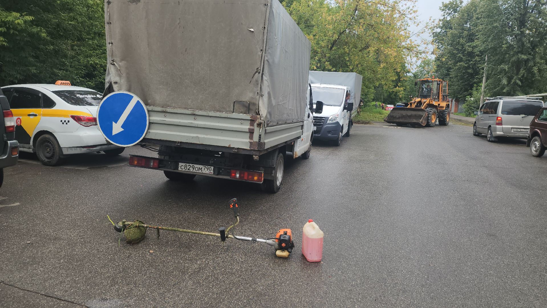 серпухов, улица центральная, комбинат благоустройства, покос травы в серпухове,