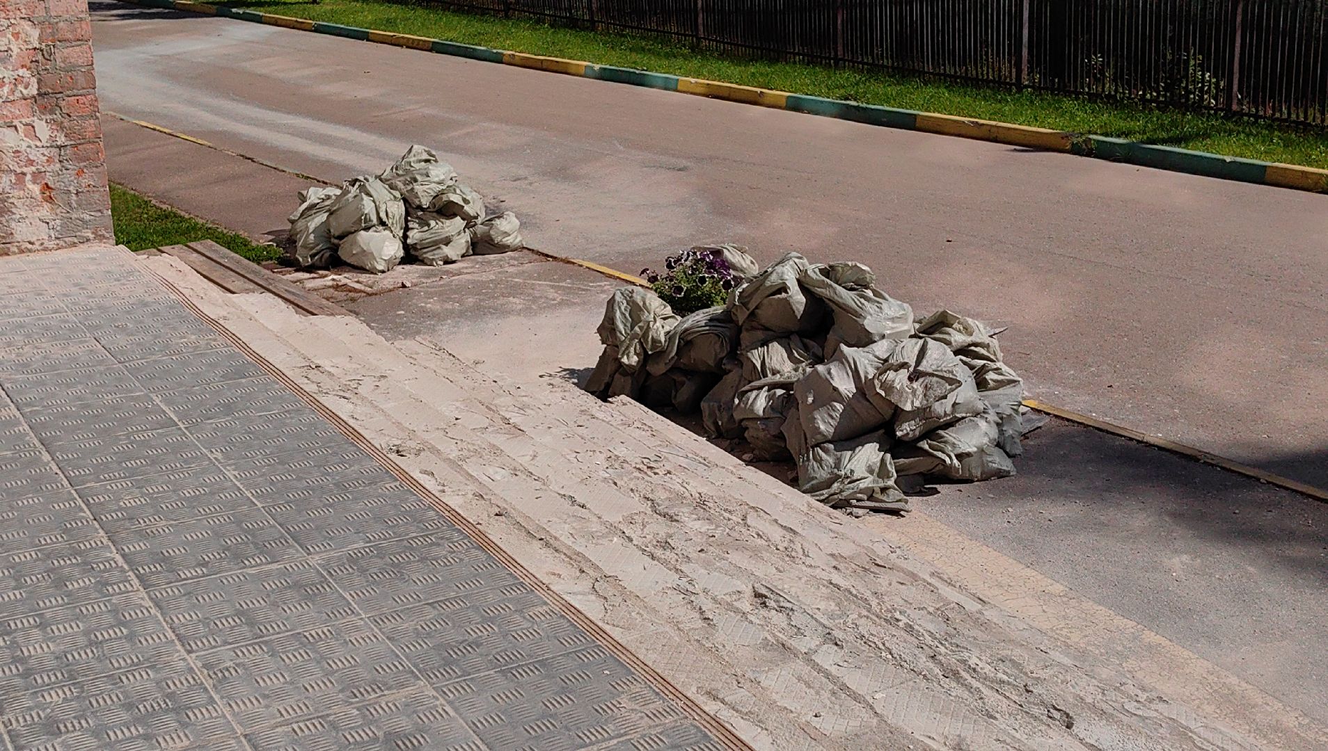 вход, школа, ремонт, ступени, плитка,