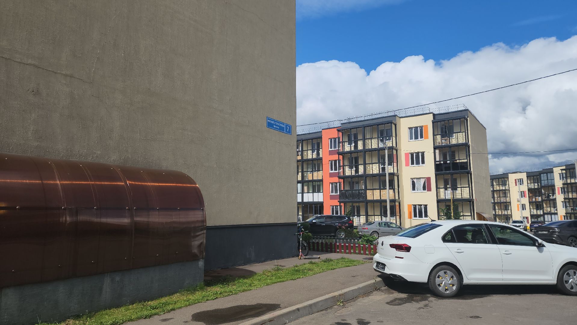 аварийное жилье, переселенец из аварийного жилья, Лобня ,