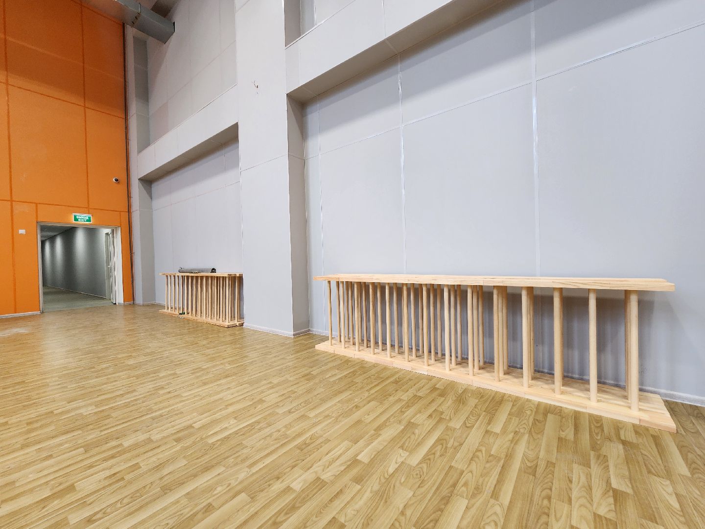 чехов, школа 3, пристройка на 200 мест, строительство, спортивные залы, актовый зал, читальный зал, оборудование, оснащение, техника, уборка, чистка окон, госпрограмма московской области, губернатор подмосковья,