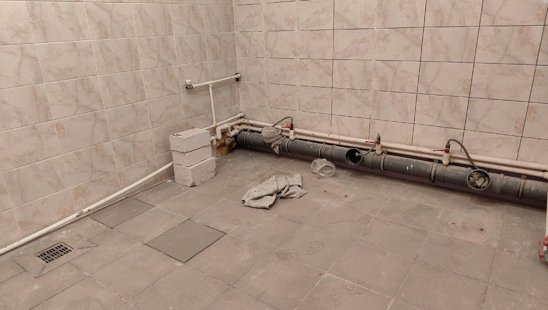 ремонт, санузел, школа, учебный год, потолки,