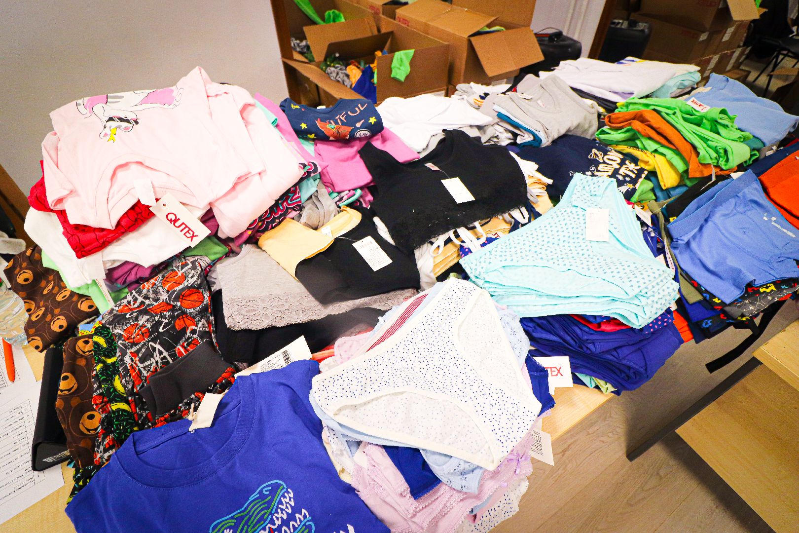 клин, общество, волонтеры, подмосковье, соберем ребенка в школу, акции,