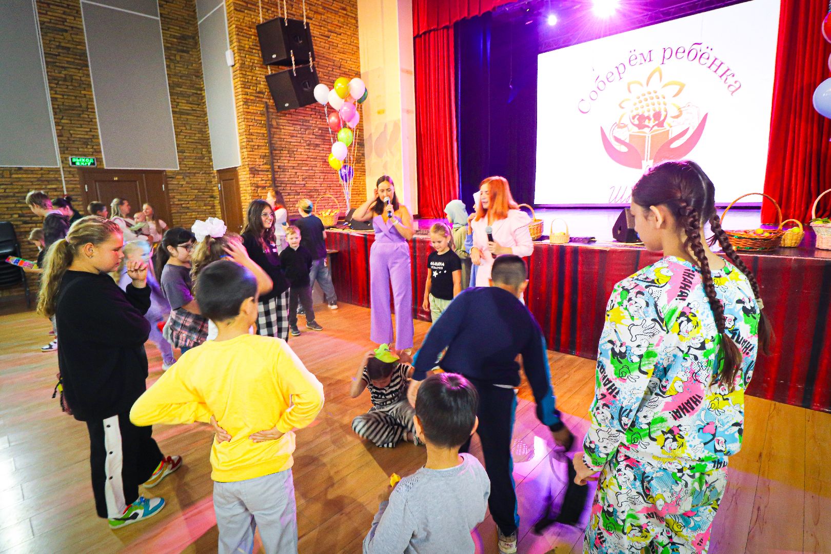 клин, общество, волонтеры, подмосковье, соберем ребенка в школу, акции,