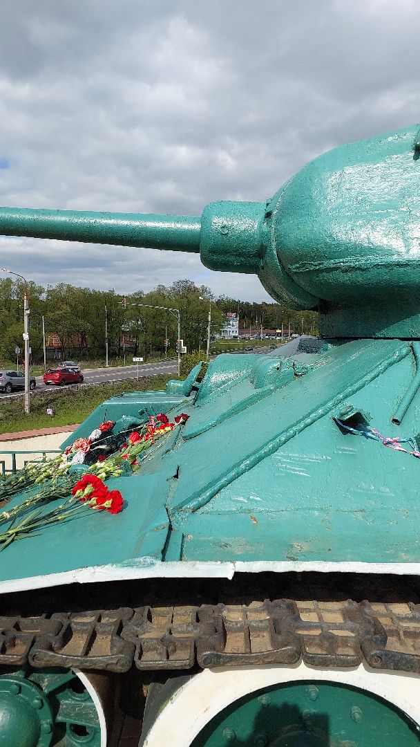 серпухов, день победы, улица героя, лавриненко, танк, танкист, вов,