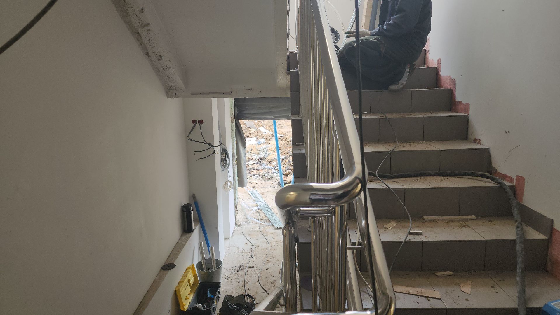 детский спектакль, капремонт, бордюрный камень, фасадная плитка, слаботочные сети,