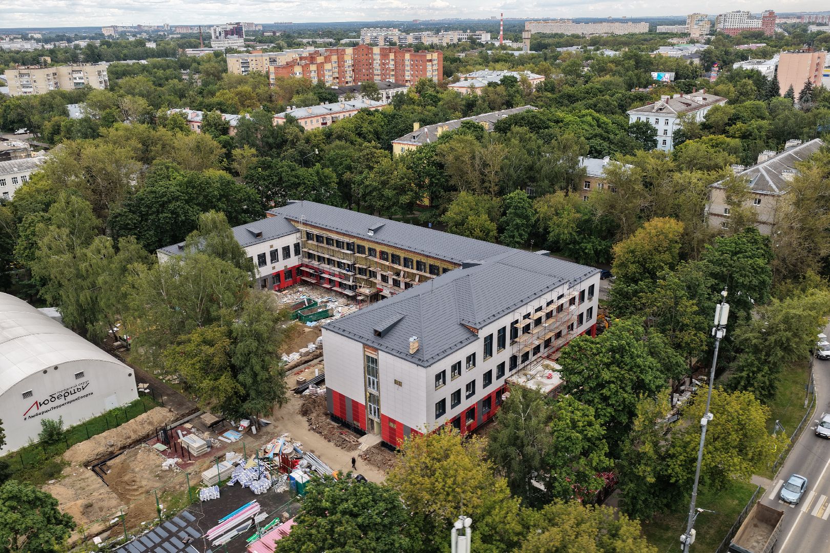 видео с коптера, гимназия 5,