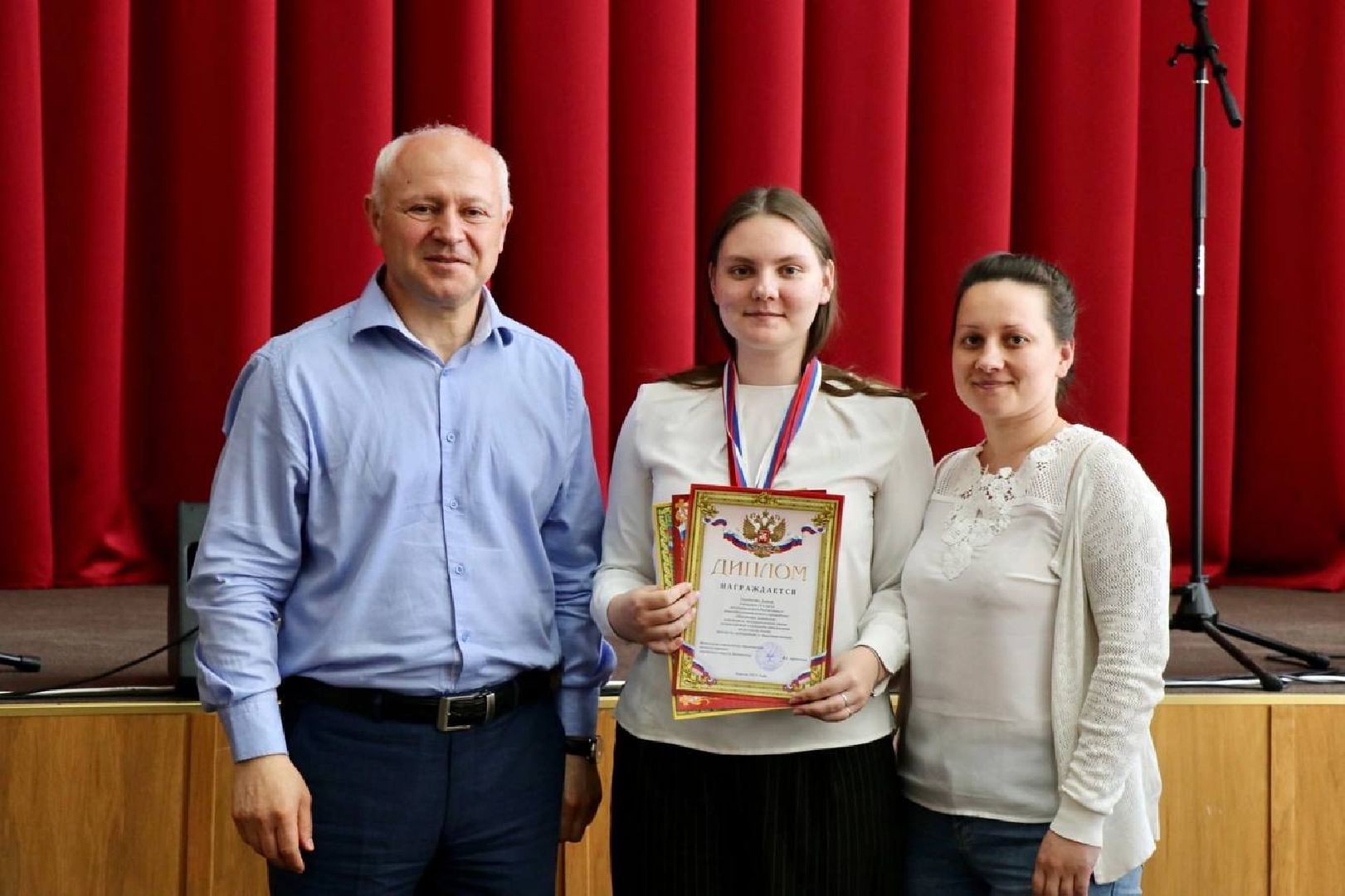 шаховская, молодой учитель, молодой специалист, шаховская школа, гимназия,