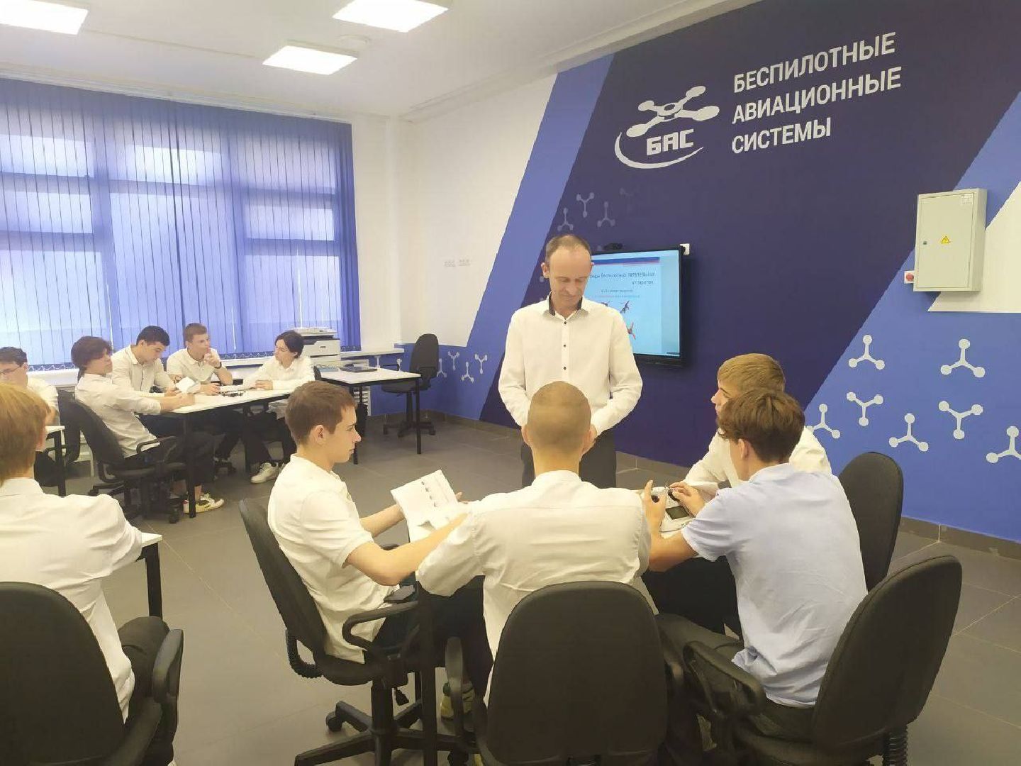 гимназия 1 имени героя рф баландина, балашиха,