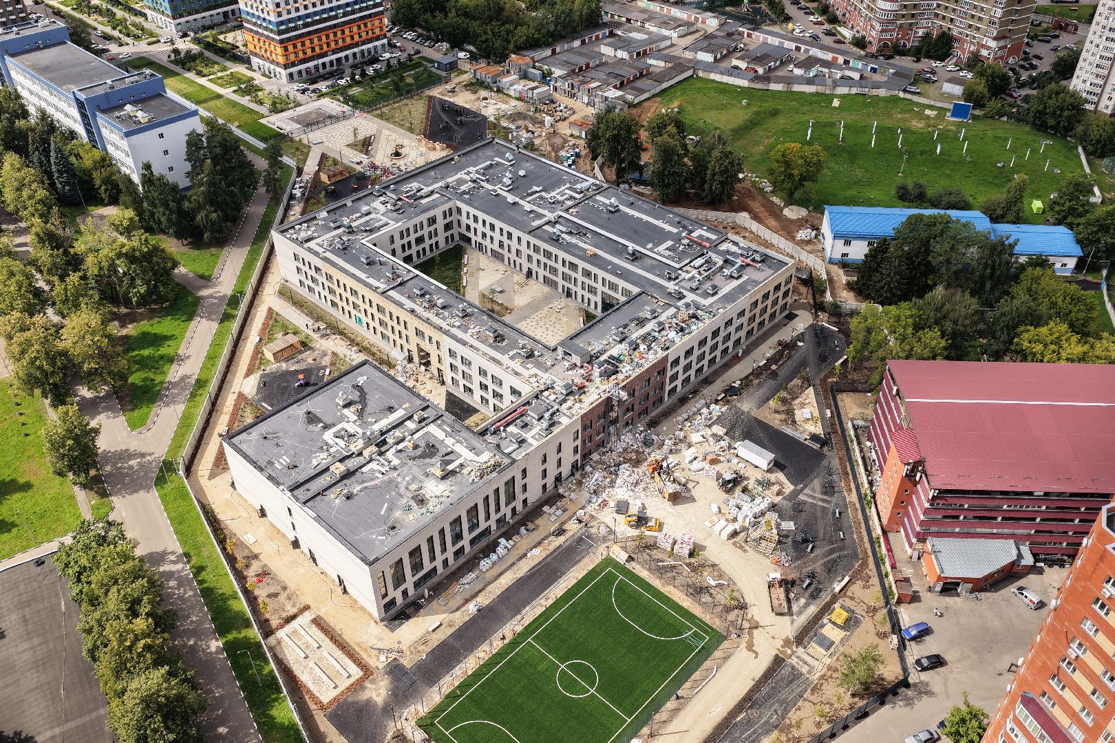 видео с коптера, новая школа в жулебино парк, новая школа в люберцах,