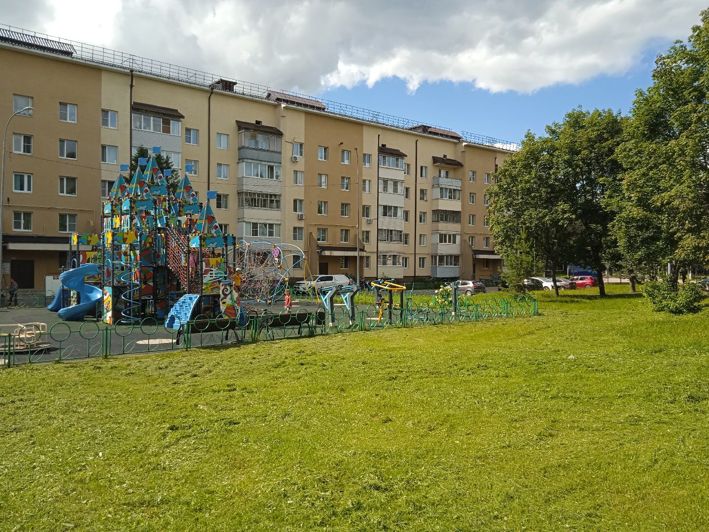 городской округ восход, благоустройство, жкх, газон, газонокосилка,