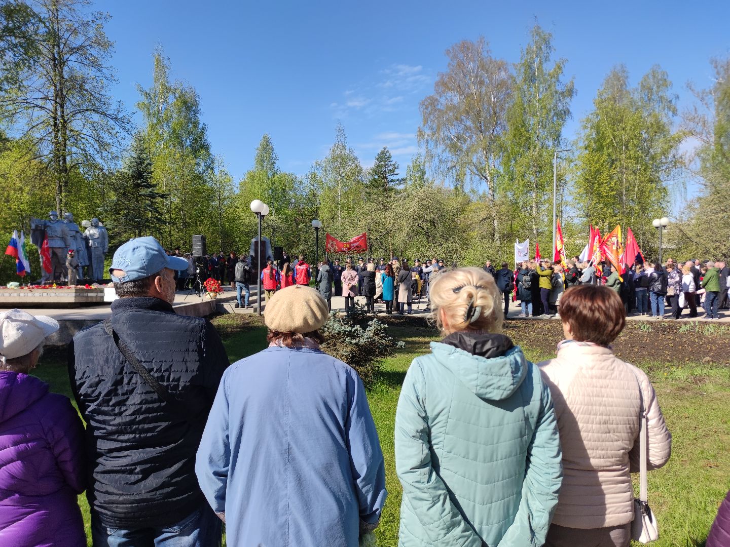 Митинг, возложение цветов, День Победы, Дубна