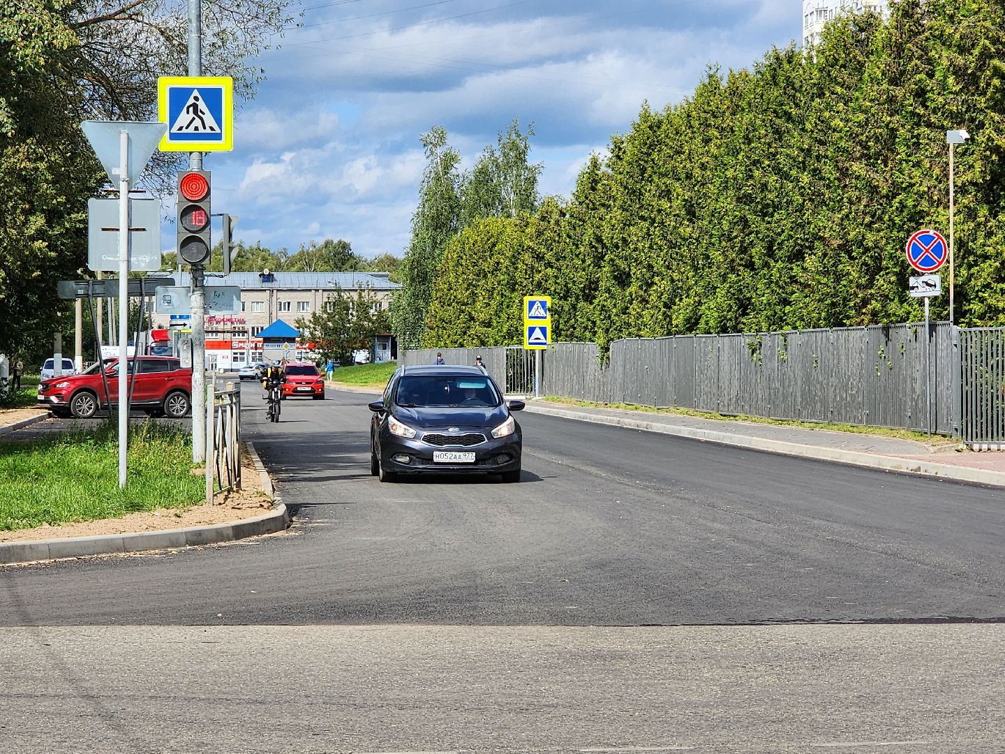 чехов, улица весенняя, дорожный ремонт, капремонт дороги, замена покрытия, расширение парковок, парковочные карманы, дорожные знаки, пешеходные переходы, госпрограмма московской области, развитие дорожного комплекса,