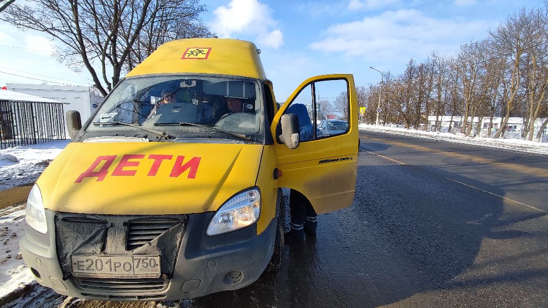 Кашира, общество