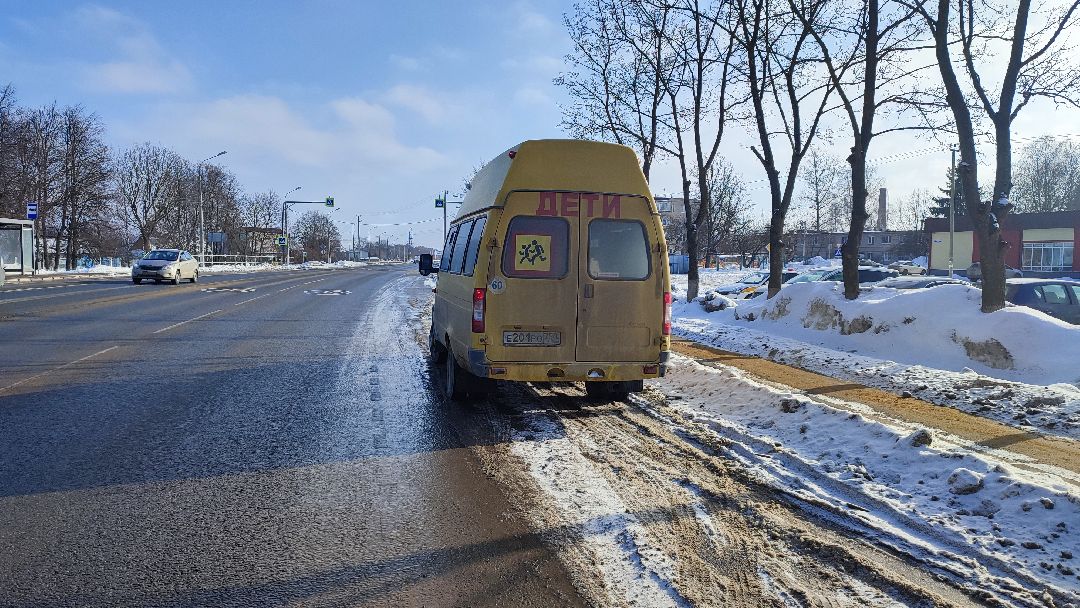 Кашира, общество