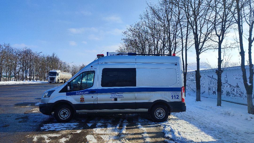 Кашира, общество