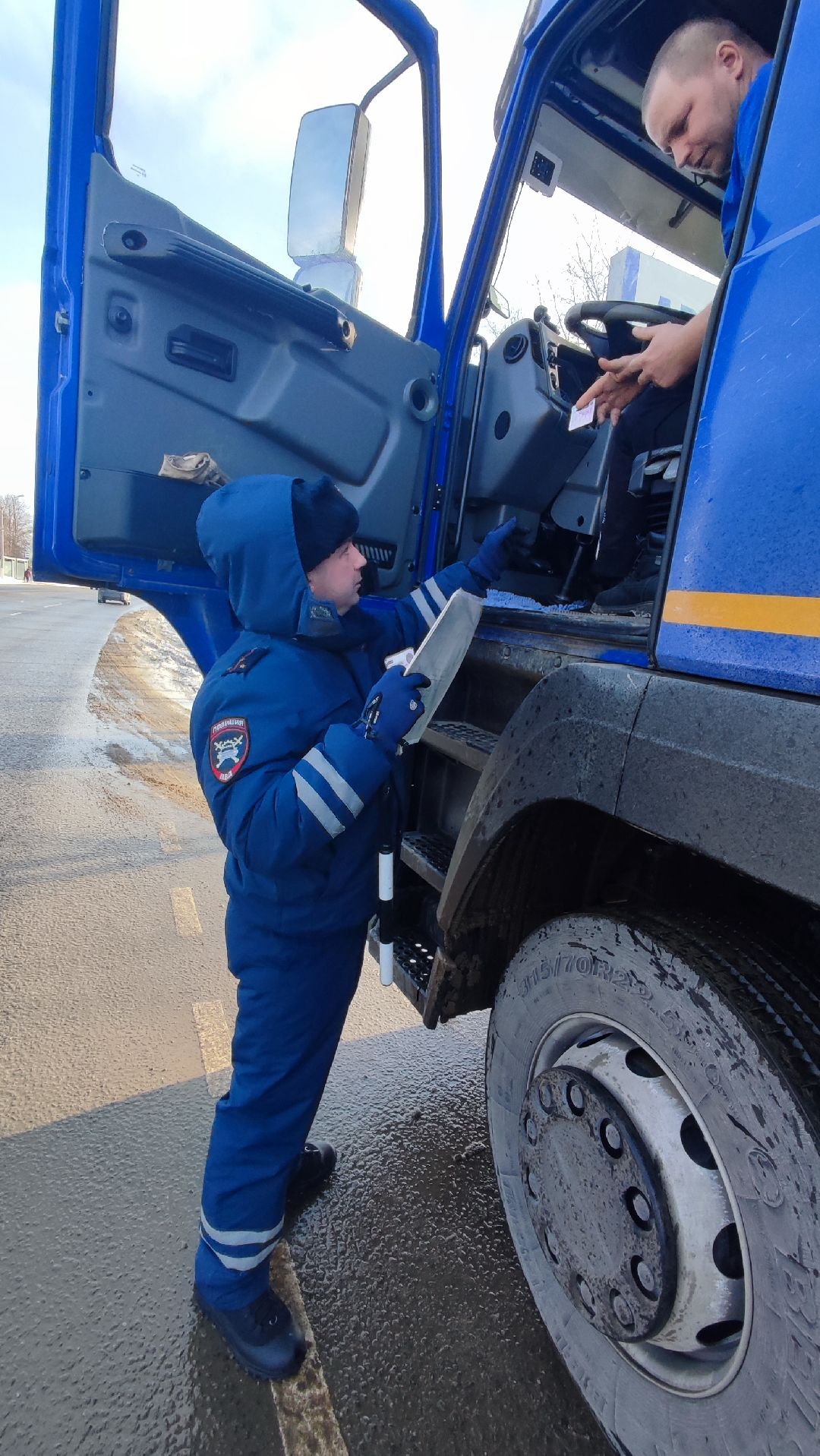 Кашира, общество