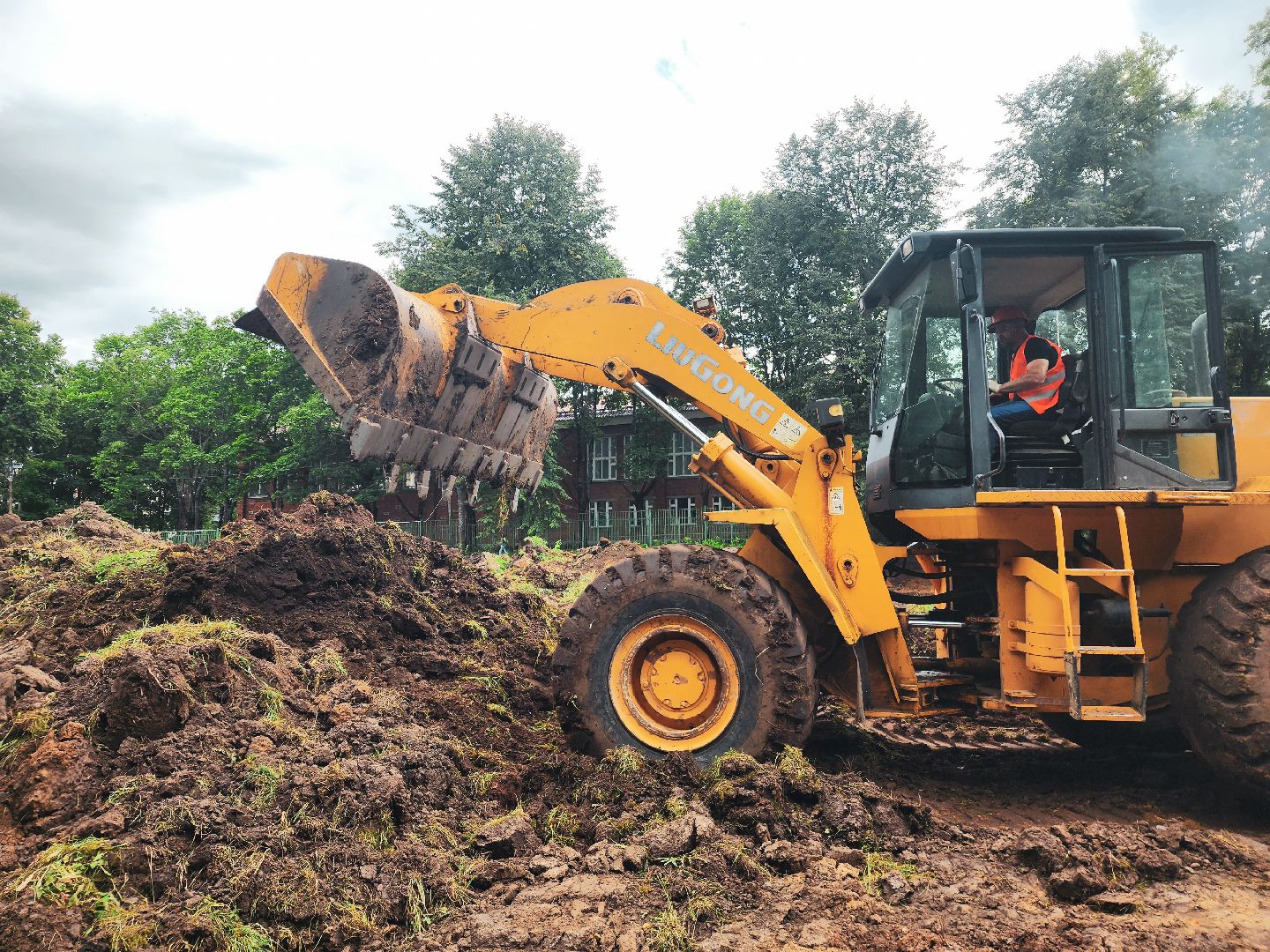 пущино, серпухов, образование,капитальный ремонт стадиона,