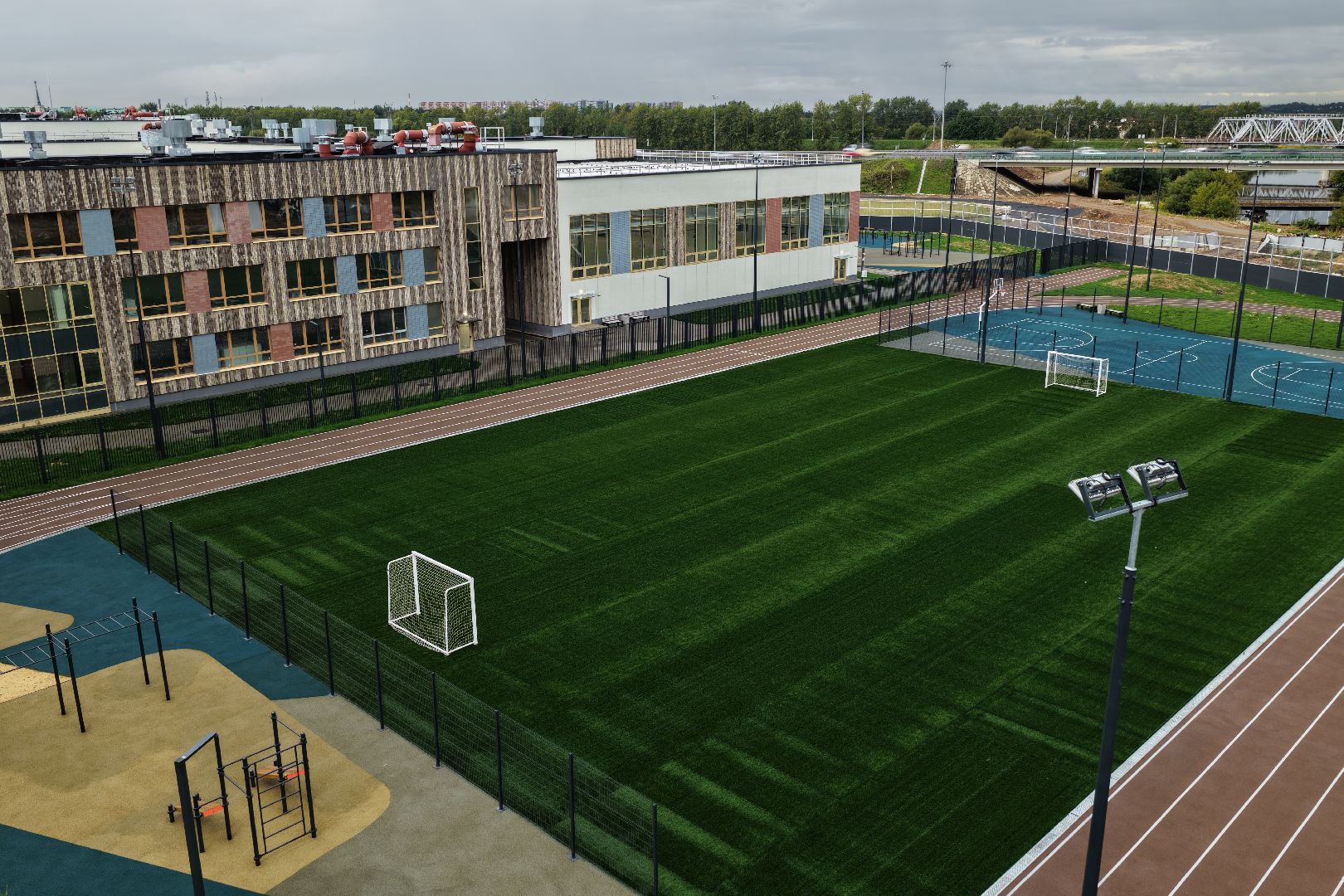 видео с коптера, школа в жк приображенский парк, новая школа домодедово,