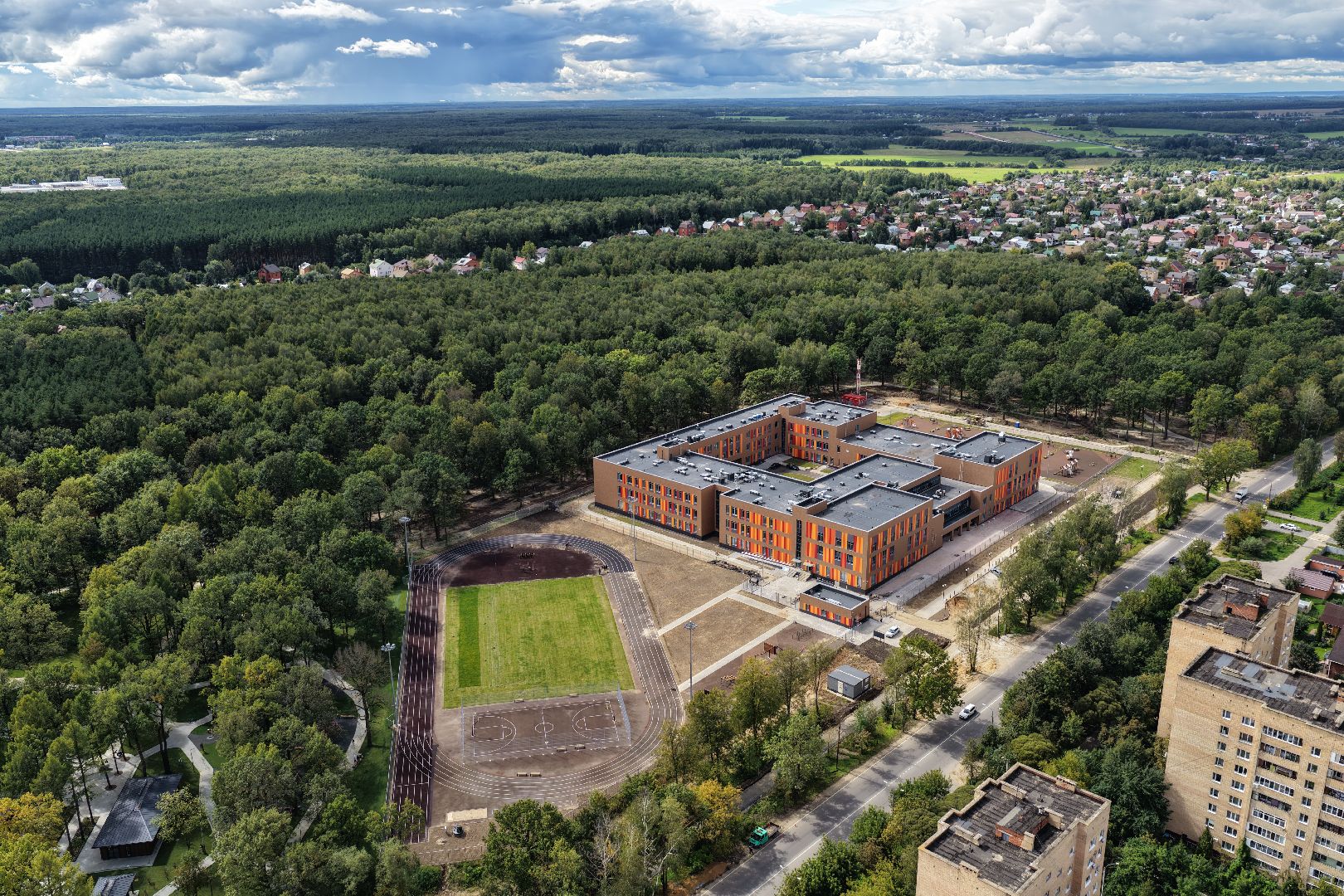 видео с коптера, школа в климовске,