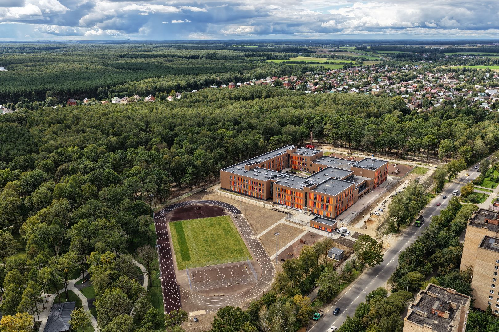 видео с коптера, школа в климовске,