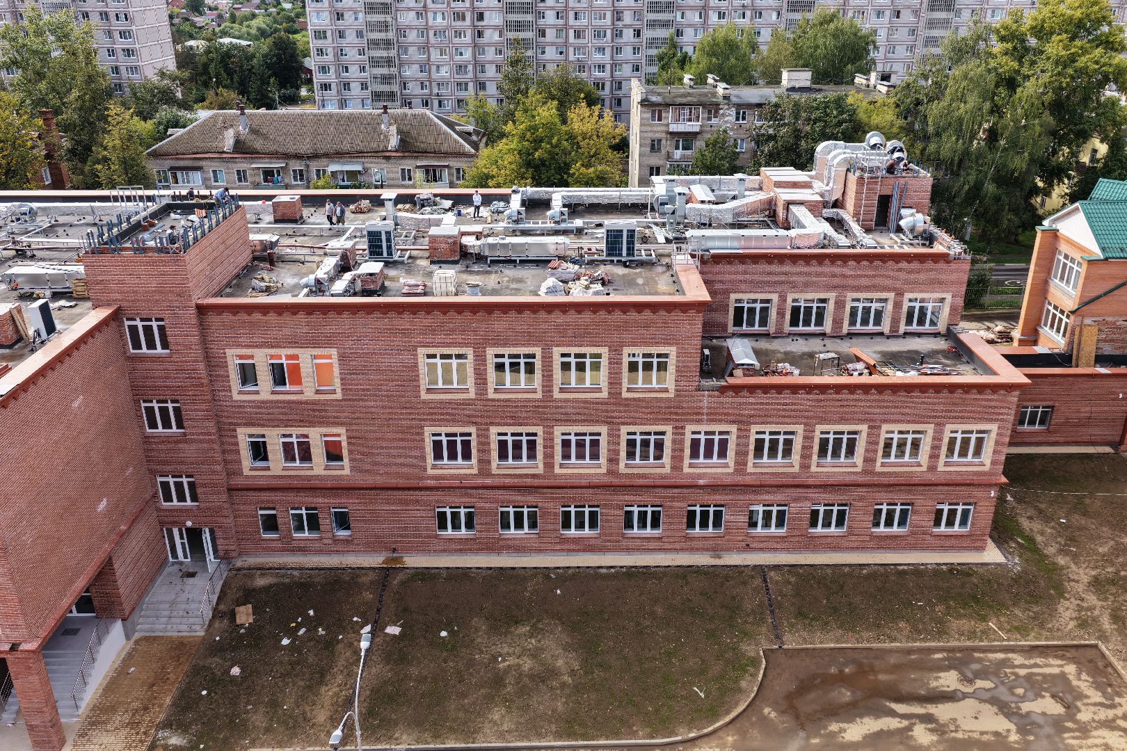 видео с коптера, пристройка к школе 3, образование в чехове,