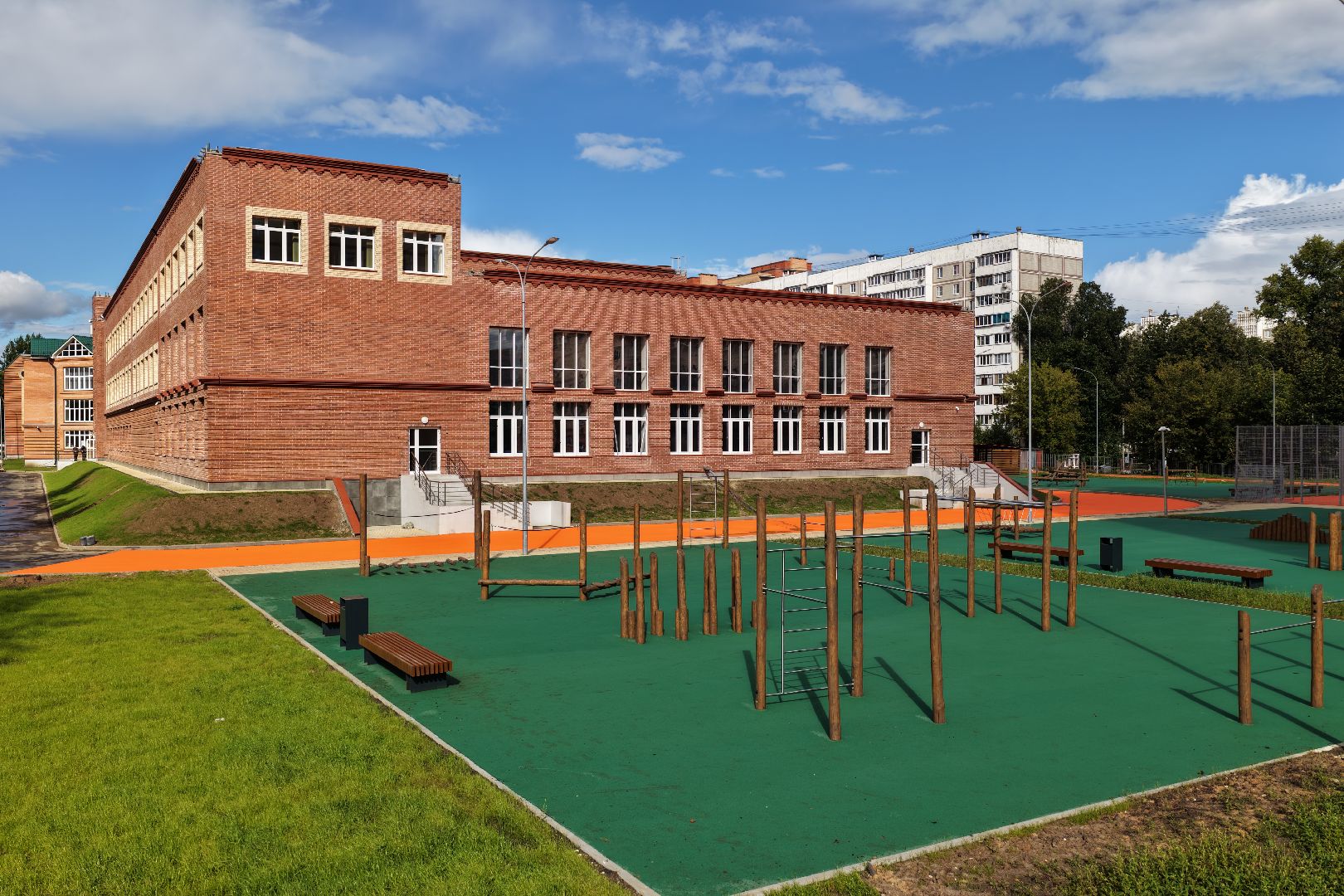 видео с коптера, пристройка к школе 3, образование в чехове,