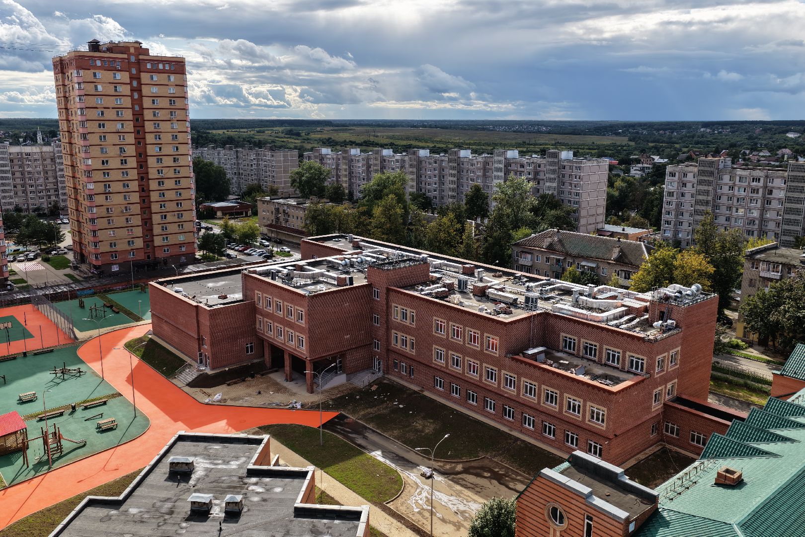 видео с коптера, пристройка к школе 3, образование в чехове,