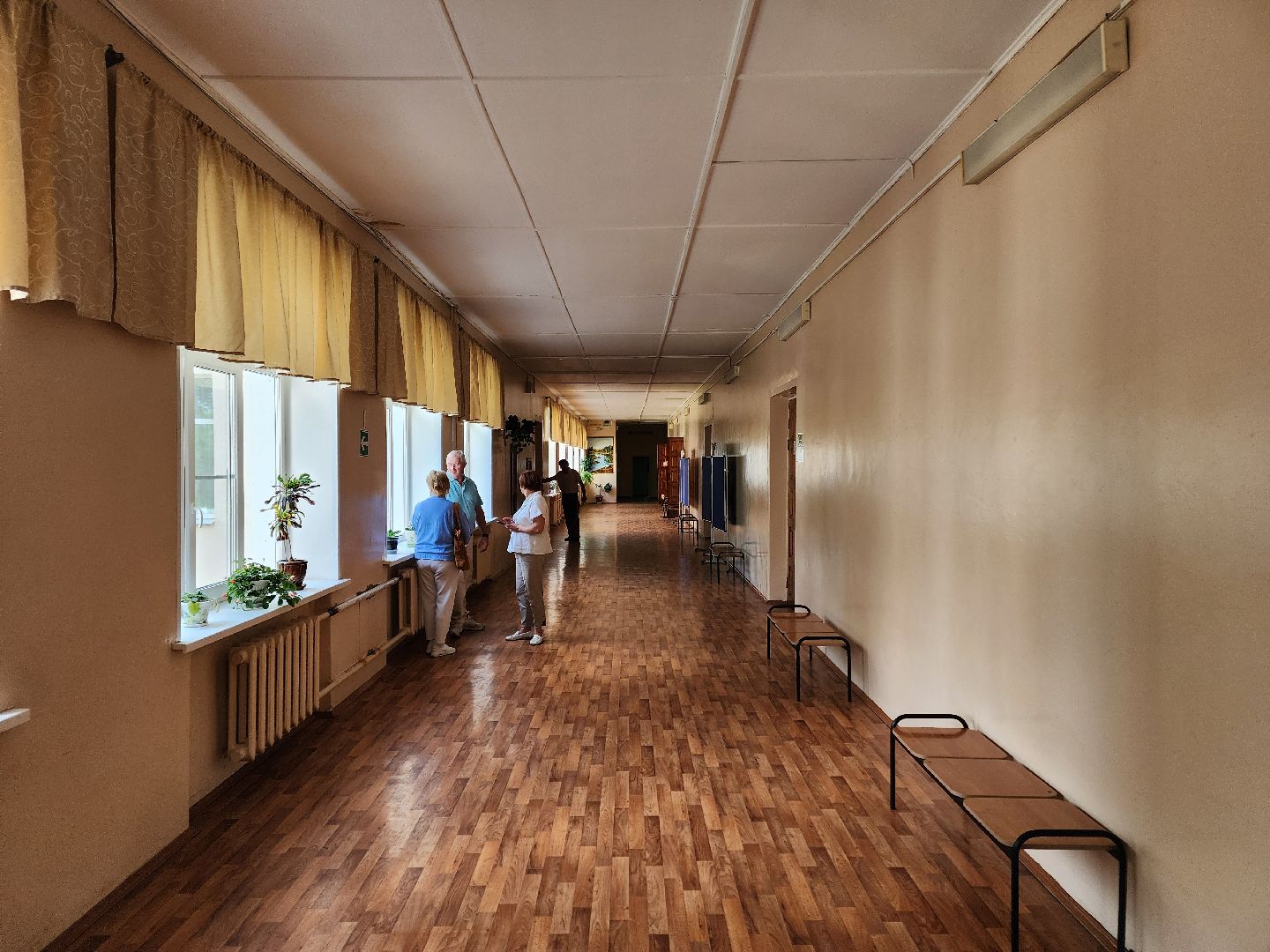 чехов, микрорайон венюково , улица гагарина , начальная школа, сош 9, подготовка к новому учебному году, текущий ремонт, замена радиаторов отопления, новые учителя, комиссия, проверка,учебники, благоустройство школьного двора,