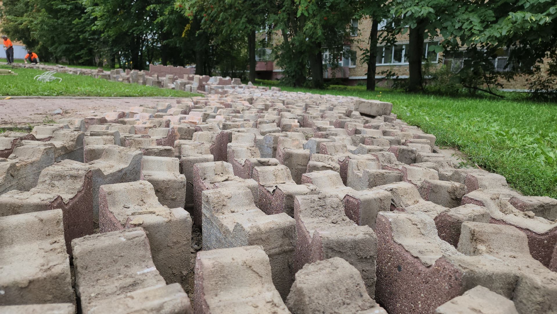 кашира, сквер, благоустройство, зона отдыха, комфортная городская среда, демонтаж,