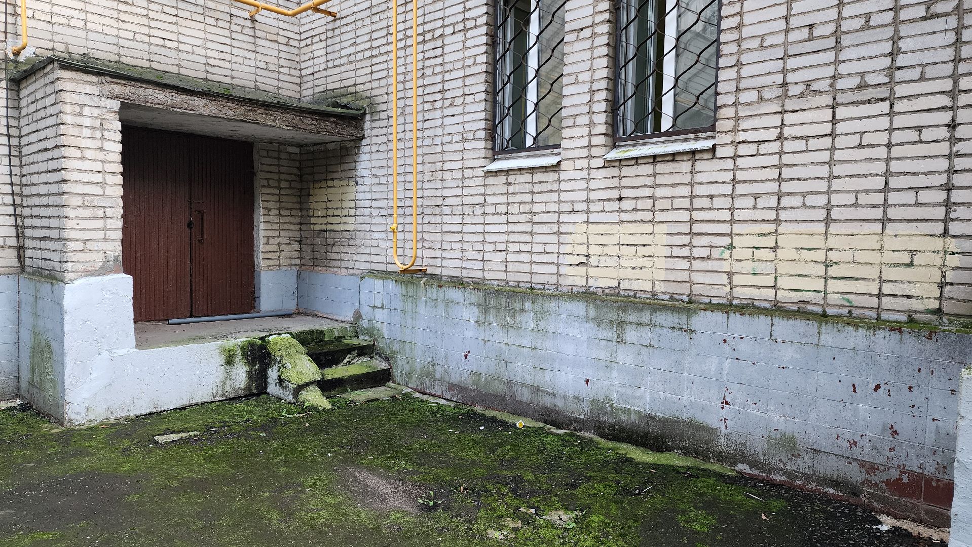 выездная администрация, Лобня, содержание дома,