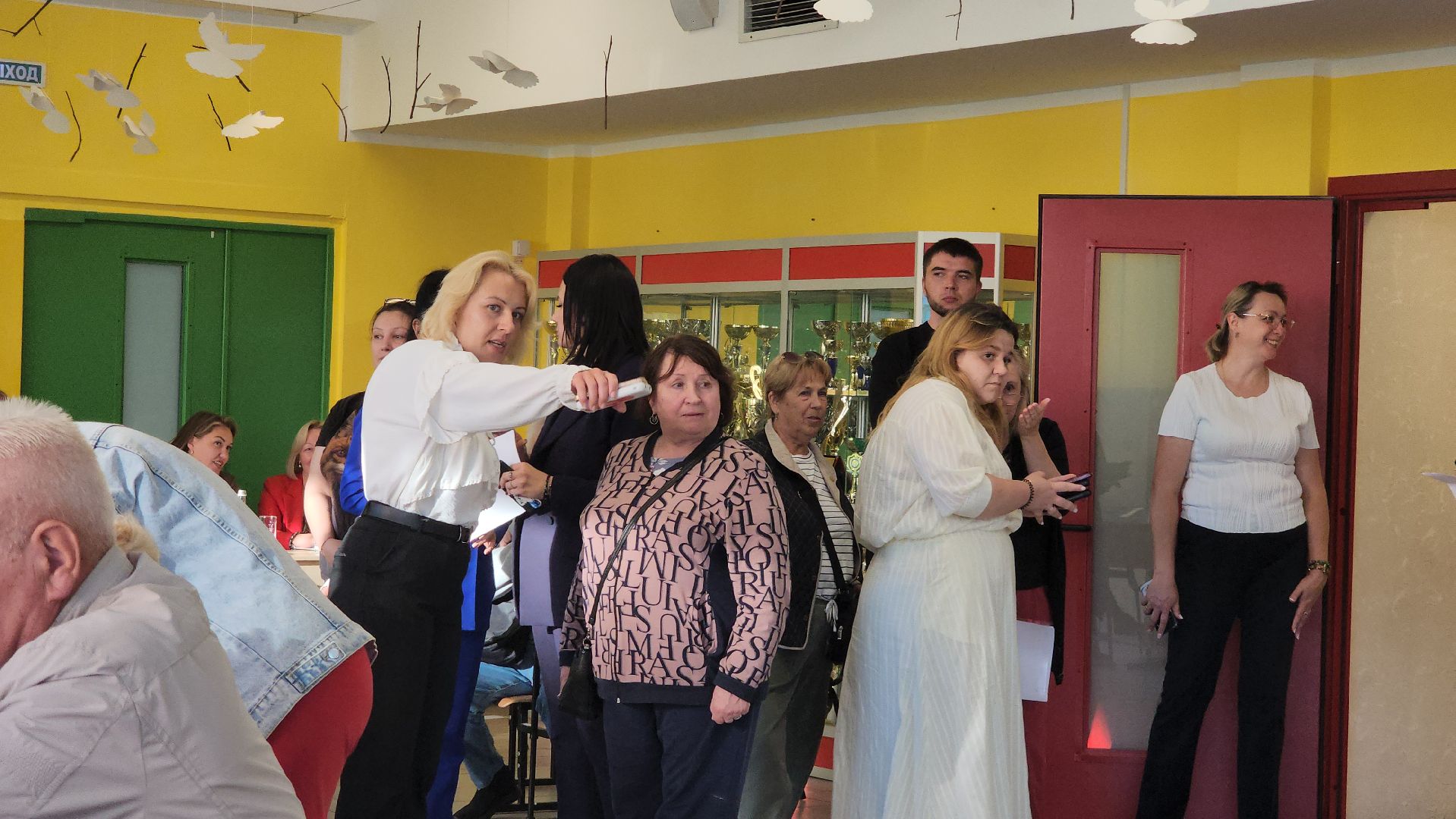 выездная администрация, Лобня, содержание дома,