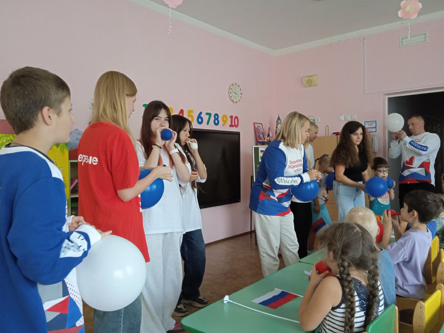 городской округ восход, день флага россии, триколор, флаг россии,