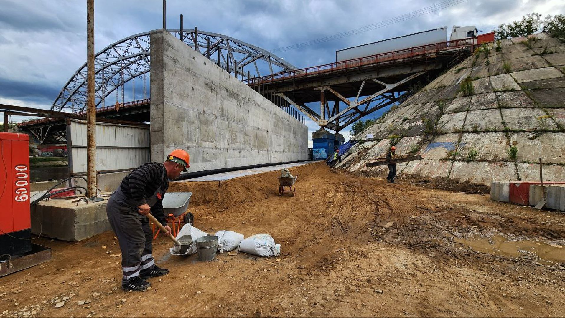 Дмитров, Рогачевский мост, Канал имени Москвы, Минтранс,