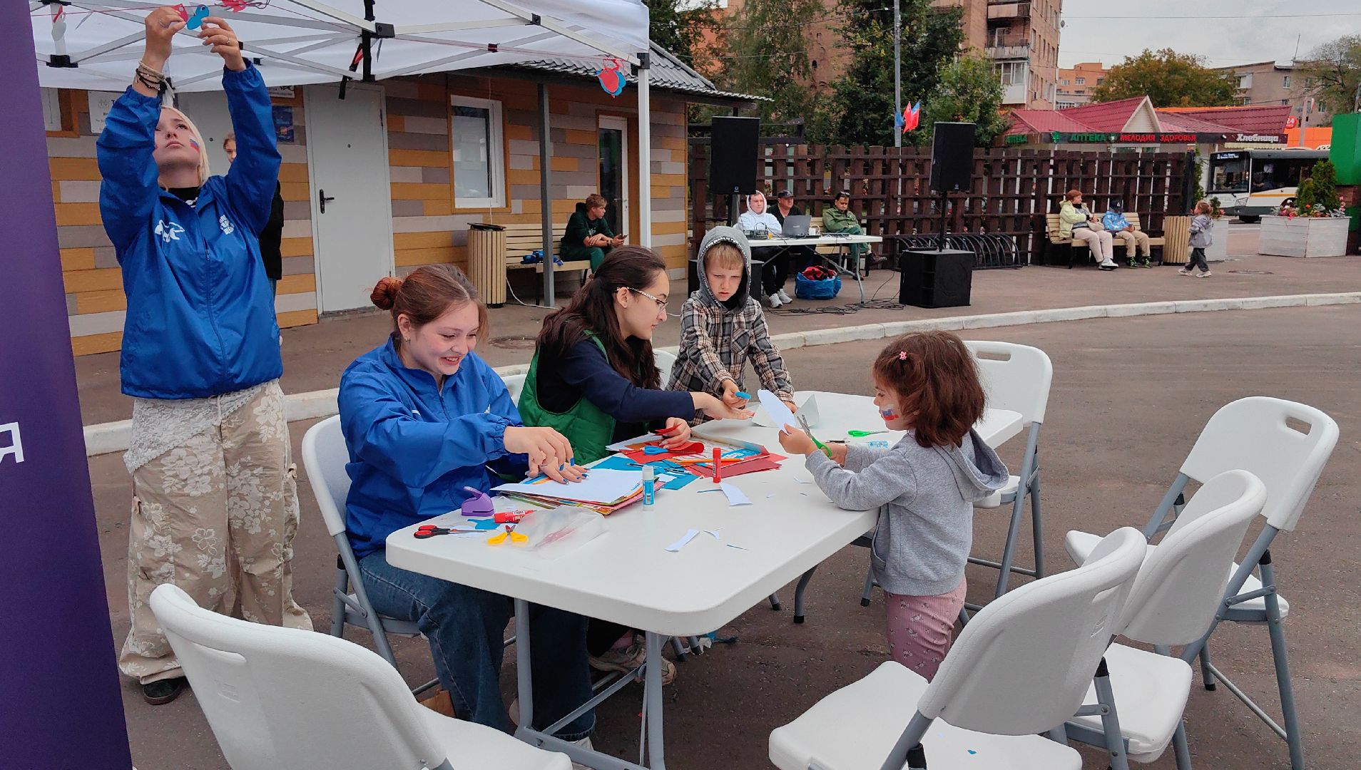 День флага РФ, парк, мастер-класс,  сухой душ,