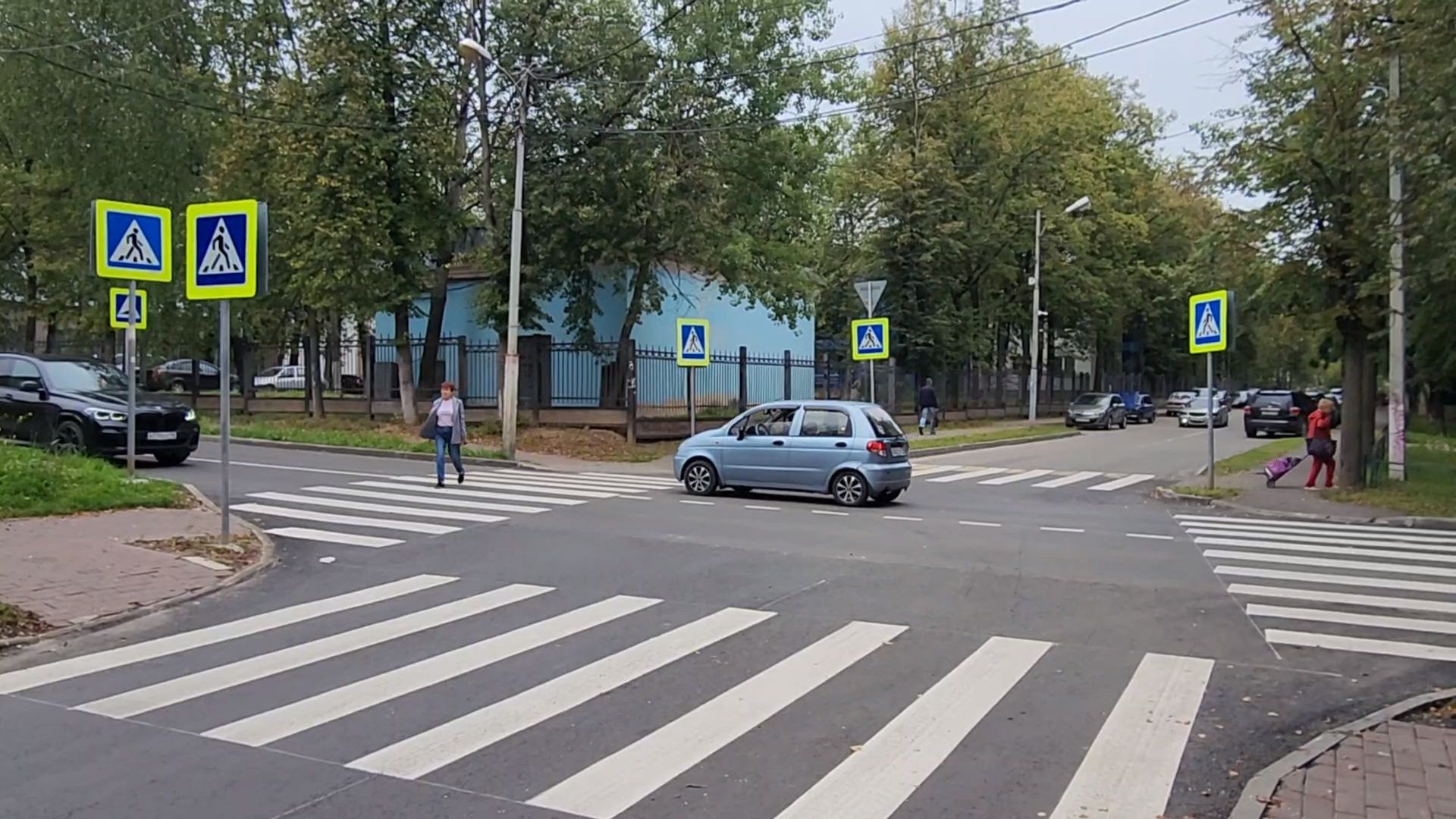 чехов, улица ильича, дорожный ремонт, капремонт дороги, замена покрытия, новые бордюры, разметка, дорожные знаки, пешеходные переходы, госпрограмма московской области, развитие дорожного комплекса, тротуары,