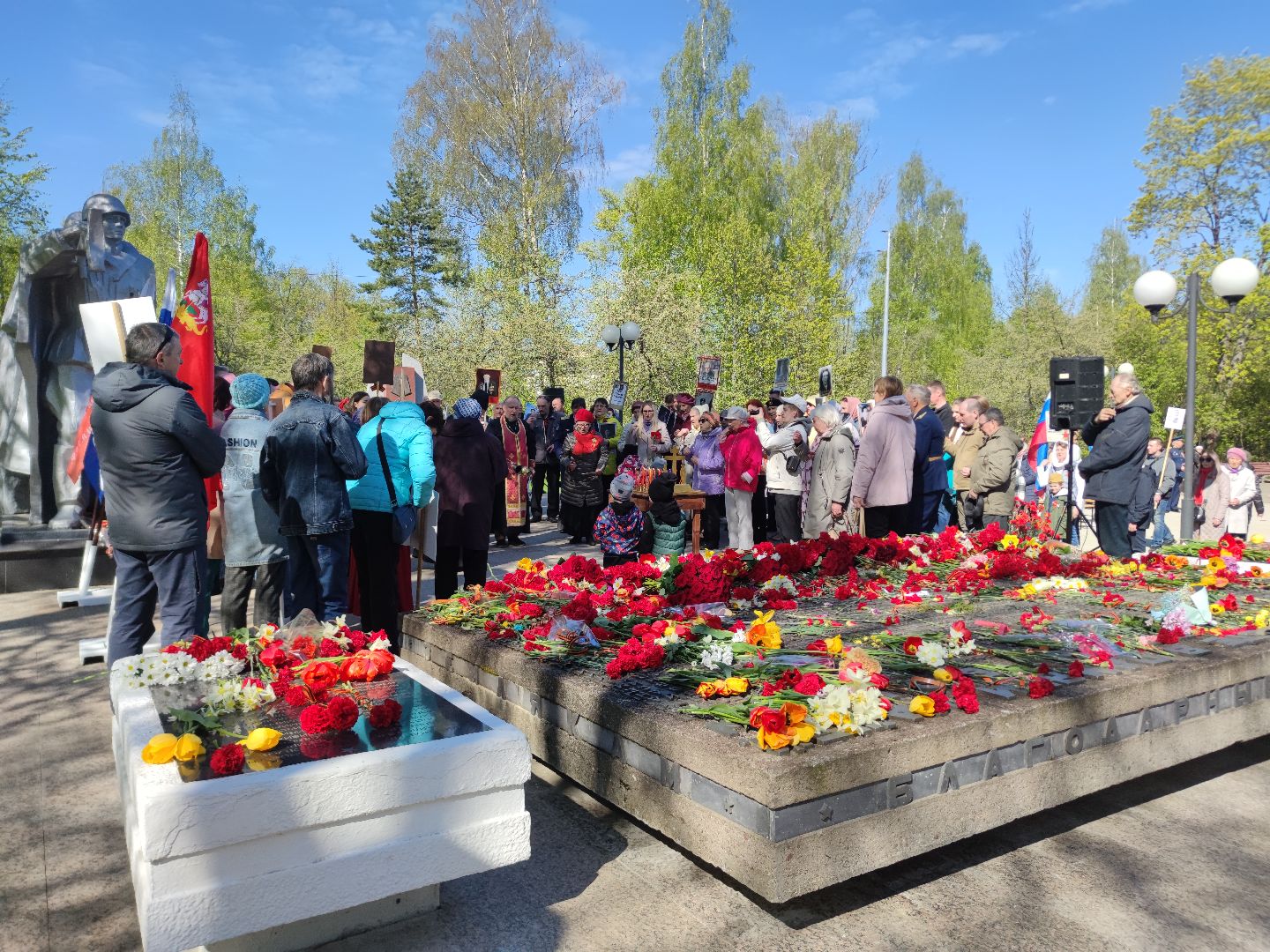 Молебен, память павших, Дубна