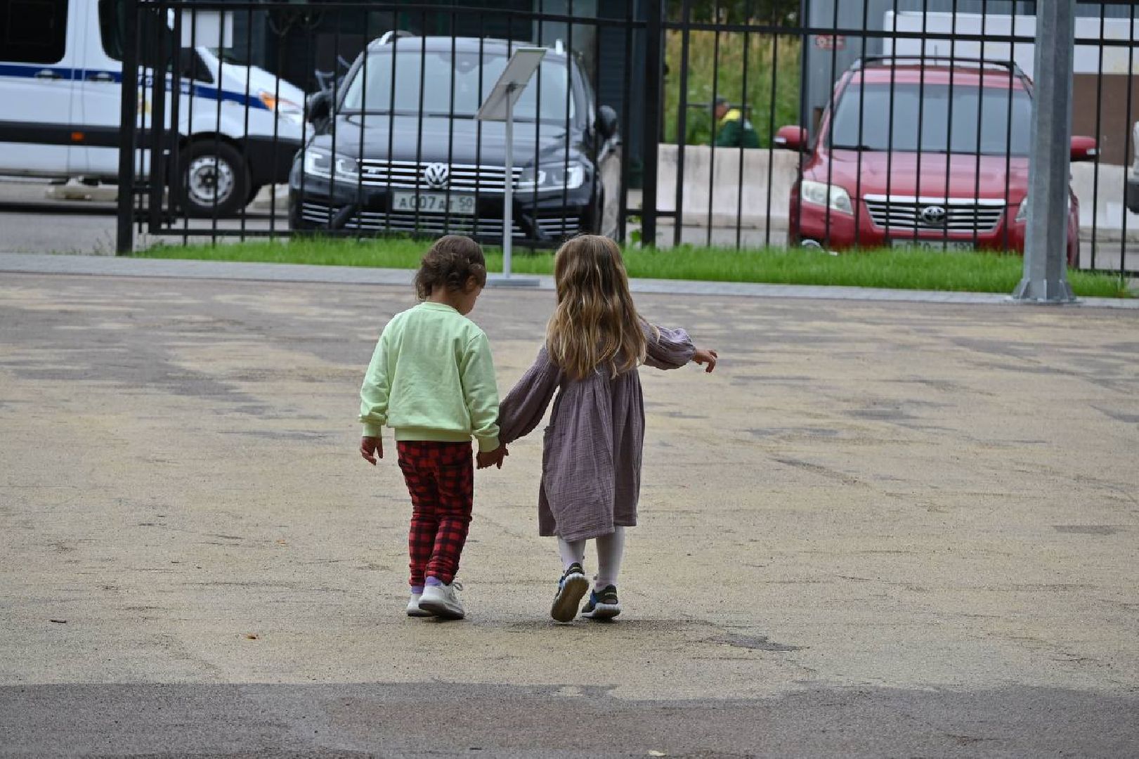 сергиев посад, сергиево-посадский городской округ, скитские пруды, парк скитские пруды, день  российского флага,