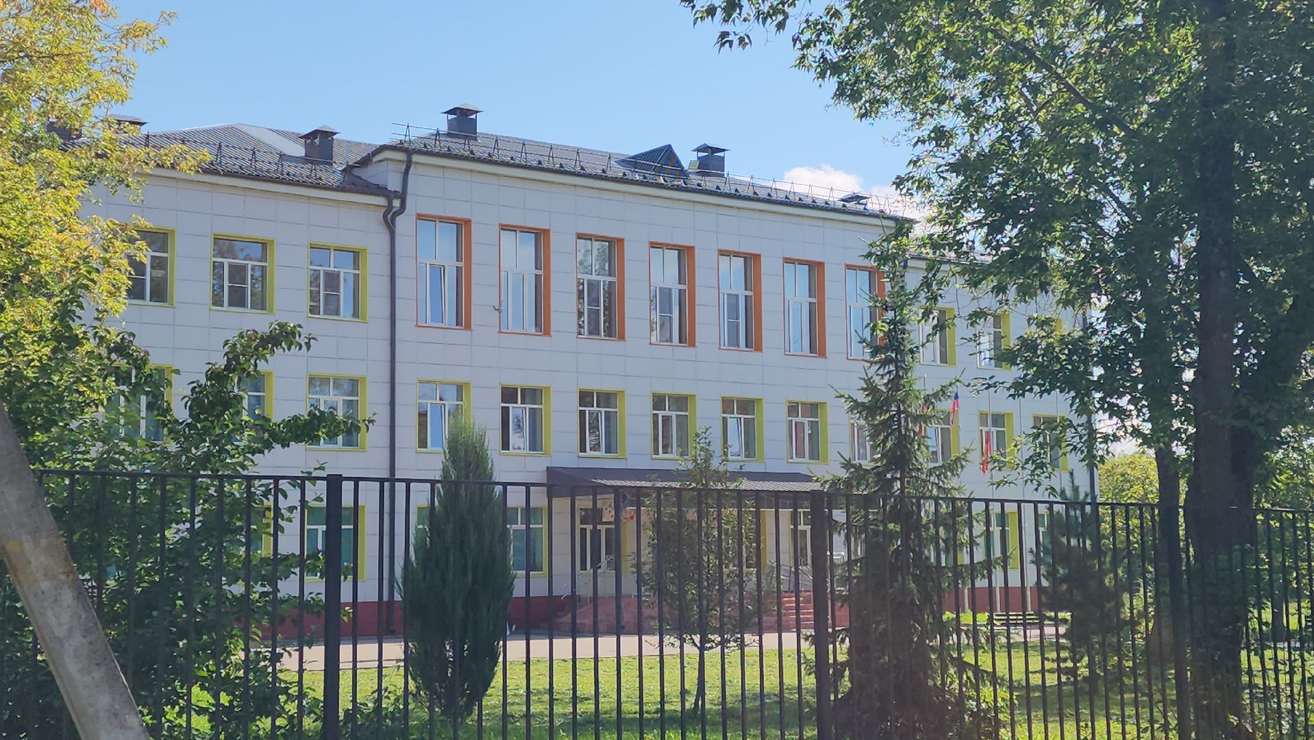 серпухов, поселок пролетарский,  подарки первоклассникам в серпухове, образование в серпухове,