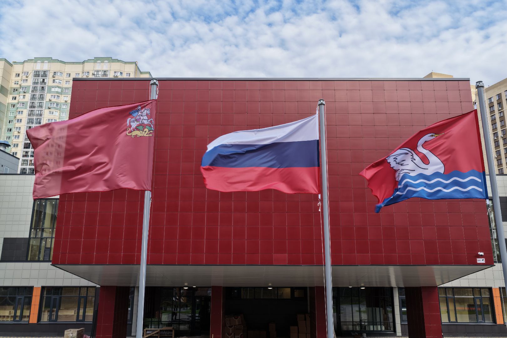 видео с коптера, школа в долгопрудном,