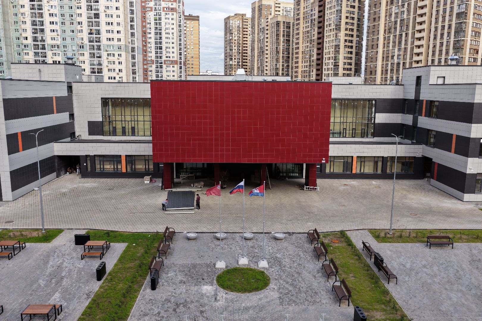 видео с коптера, школа в долгопрудном,