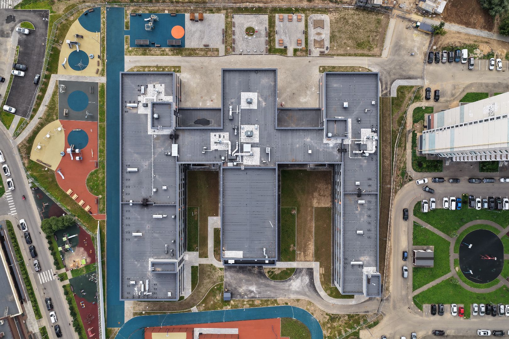 видео с коптера, школа в долгопрудном,