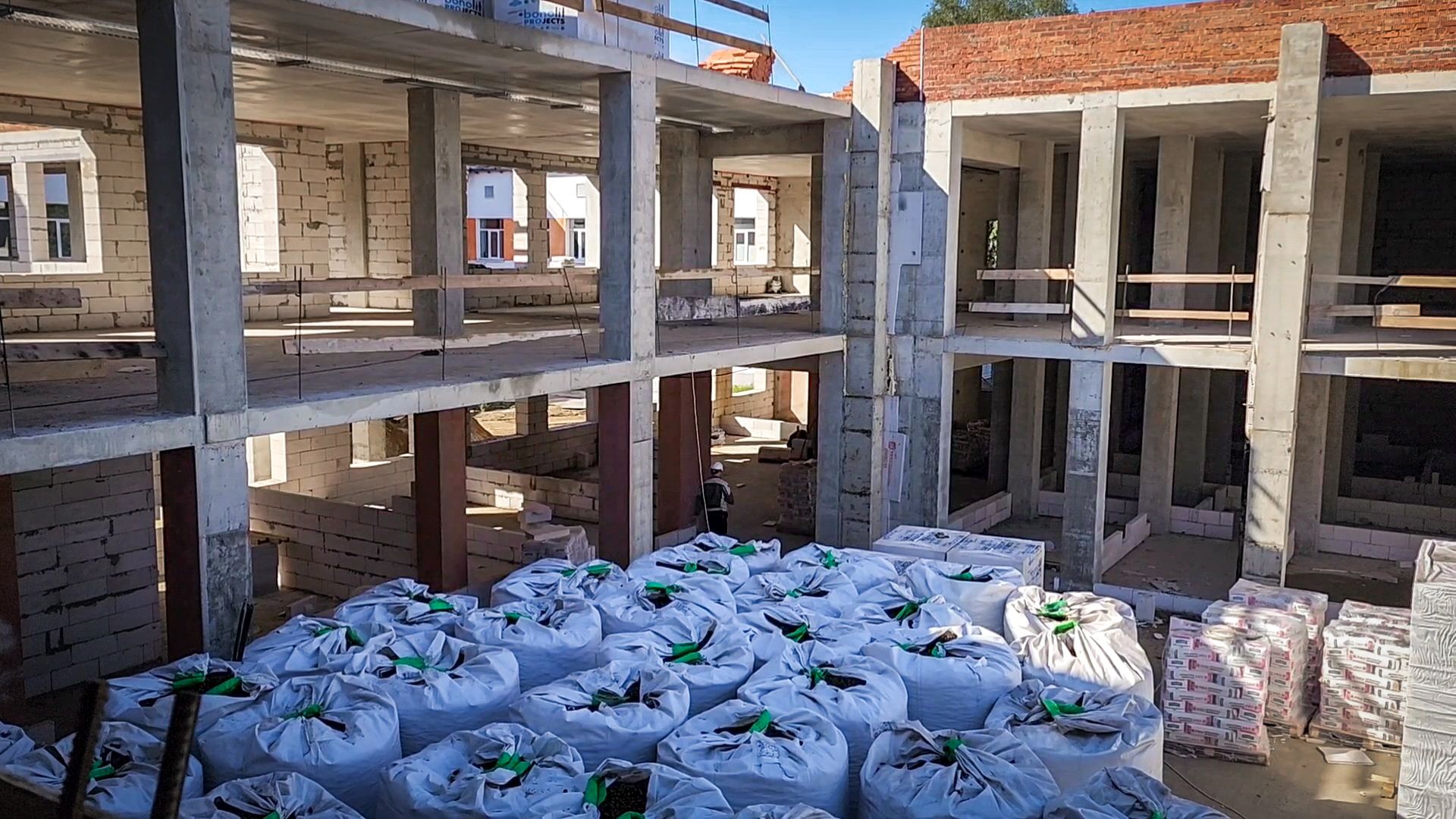 бронницы , строительство пристройки к лицею, строительство корпуса к лицею , строительство пристройки к лицею в бронницах,