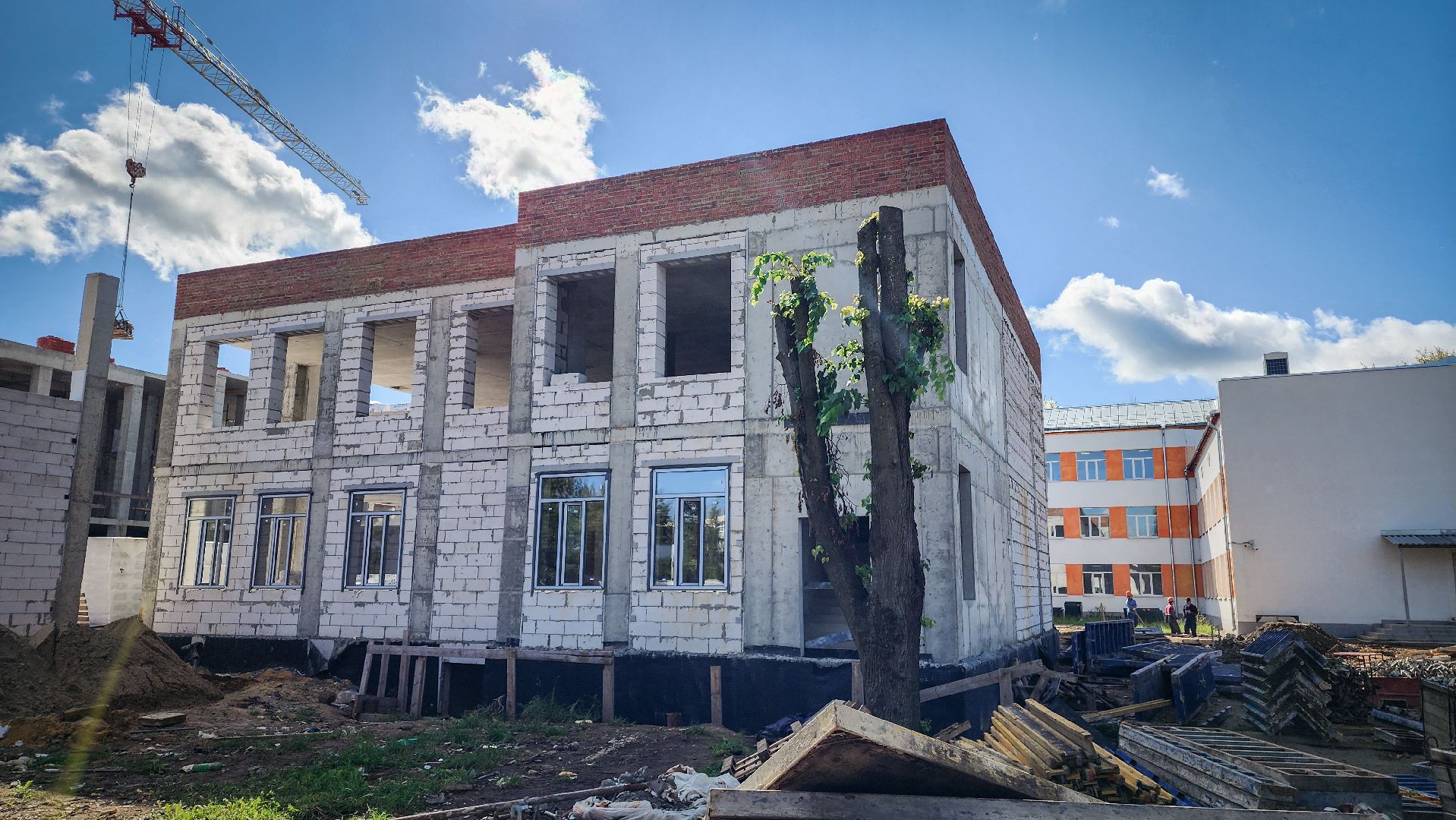 бронницы , строительство пристройки к лицею, строительство корпуса к лицею , строительство пристройки к лицею в бронницах,